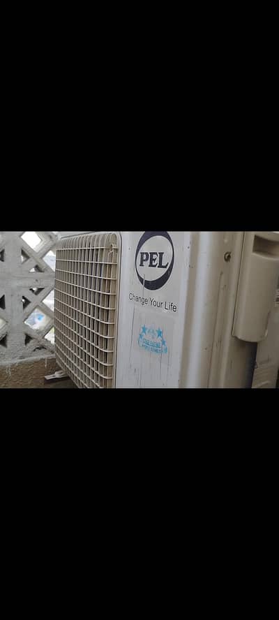 SPLIT INVERTER AC PEL (USED)