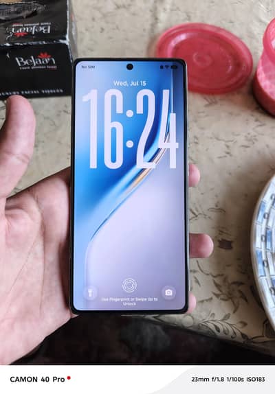 Tecno CAMON 40