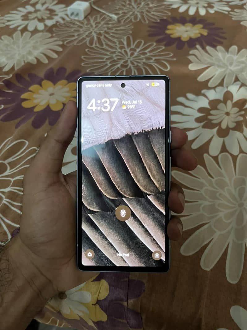 Google Pixel 7a 5