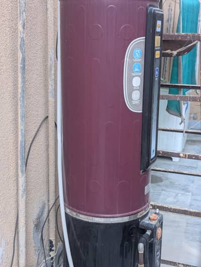 Super Asia GH-535Ai Gas Geyser – Excellent Condition