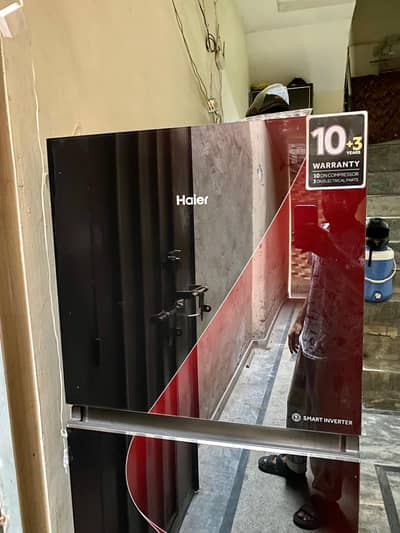 Haier inverter barnd new condition 1 month used 03124119862