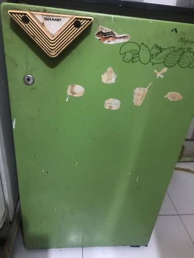 sharp room  refrigerator including  freezer .