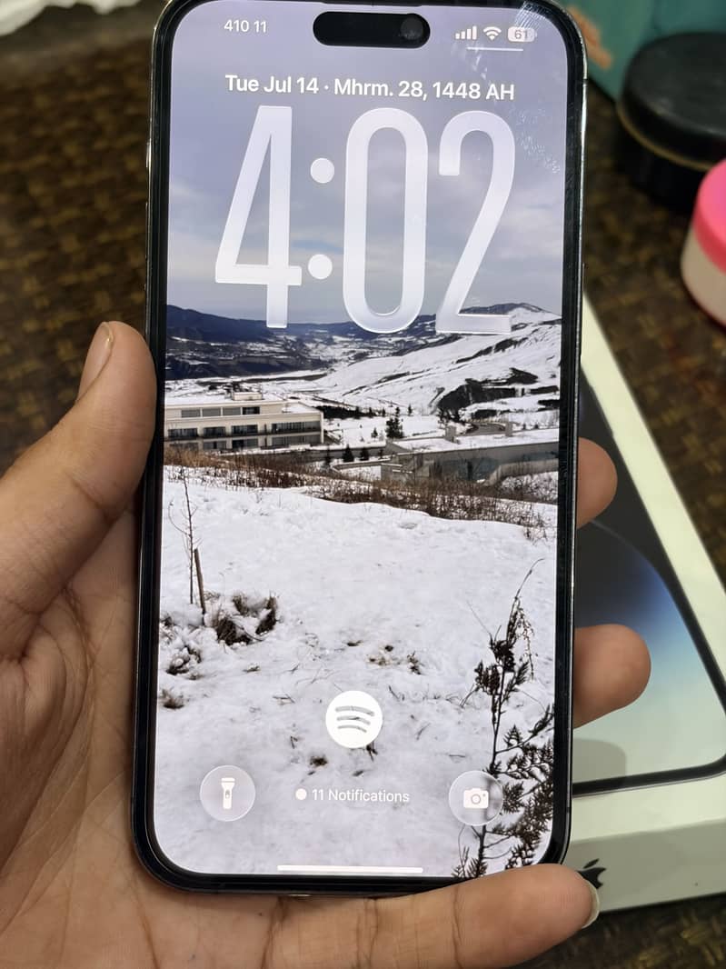 Apple iPhone 14 Pro Max 1