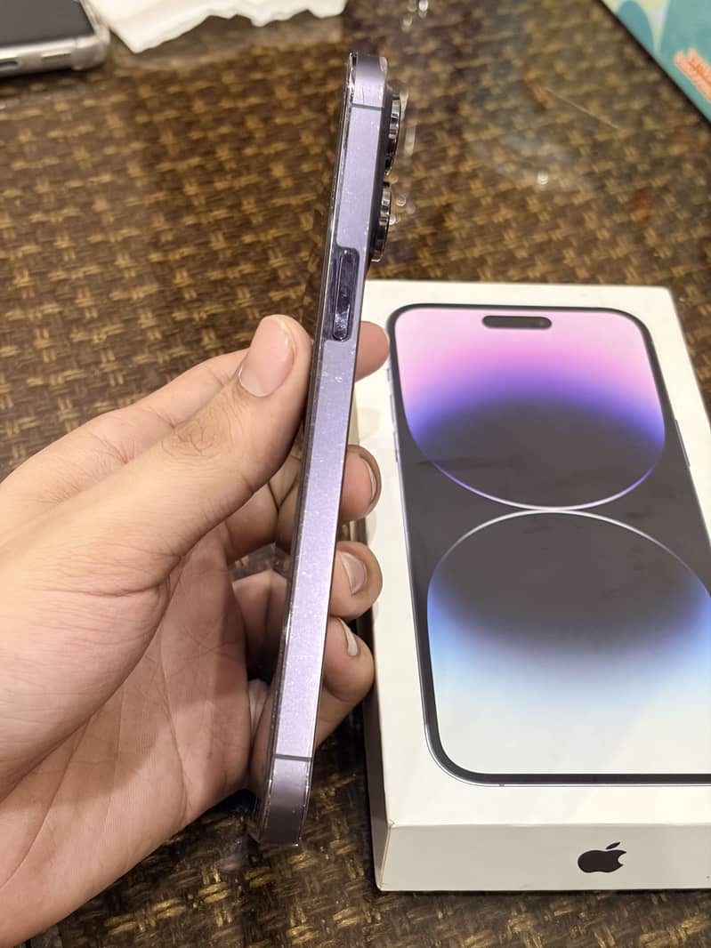 Apple iPhone 14 Pro Max 6