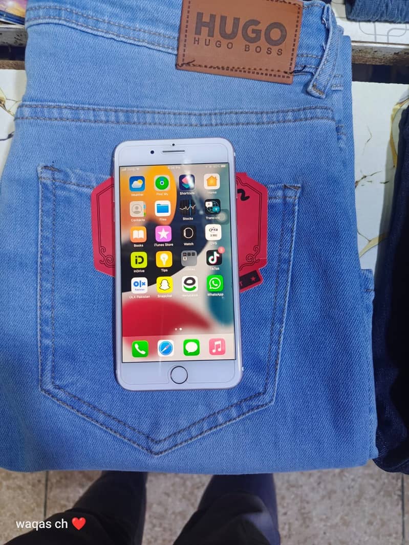 Apple iPhone 7 Plus 3