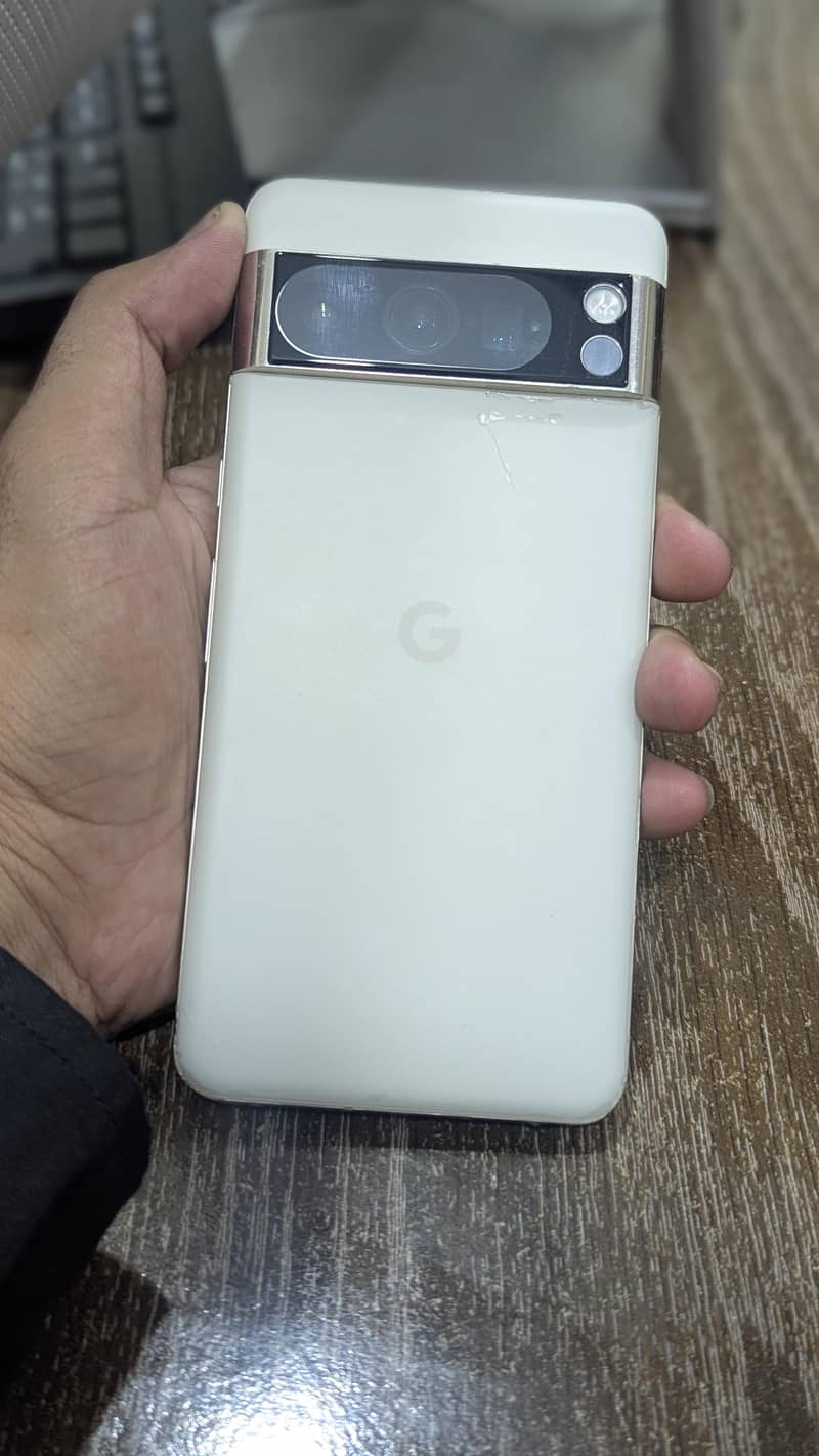 Google Pixel 8Pro 0