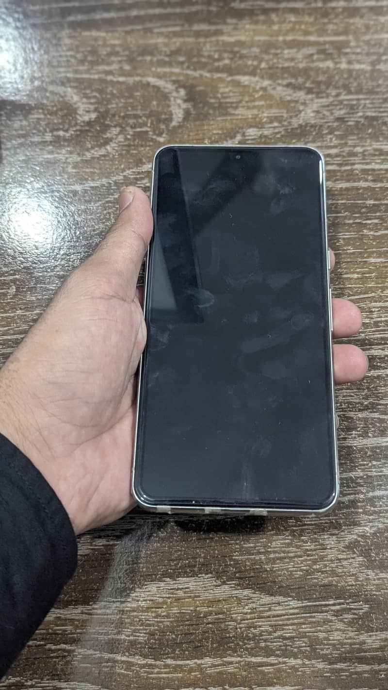 Google Pixel 8Pro 3