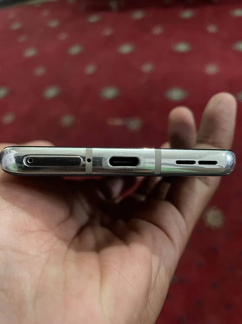 One Plus 8 4