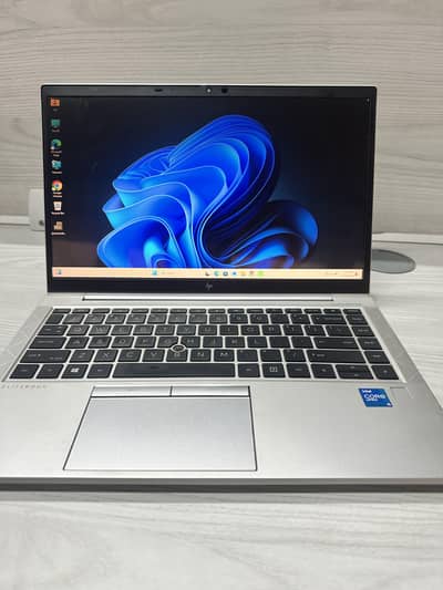 Hp elitebook 840 G7 i5 10th Gen 16/256