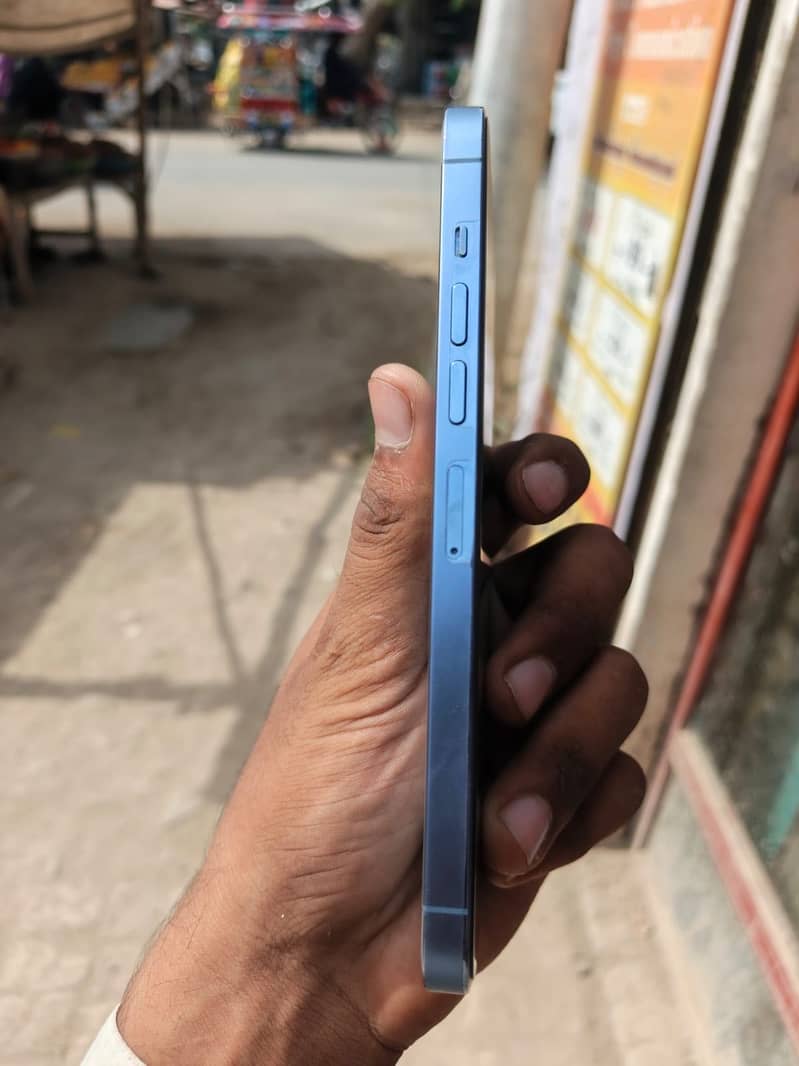 Apple iPhone 13 Pro Max 5
