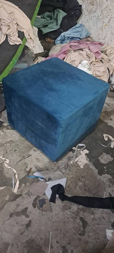 attoman stool