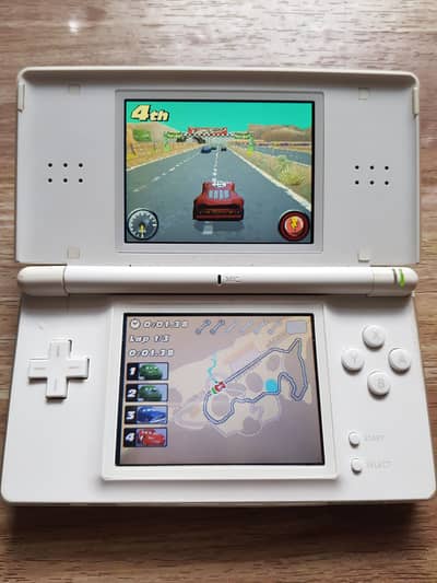 Nintendo Ds white Colour