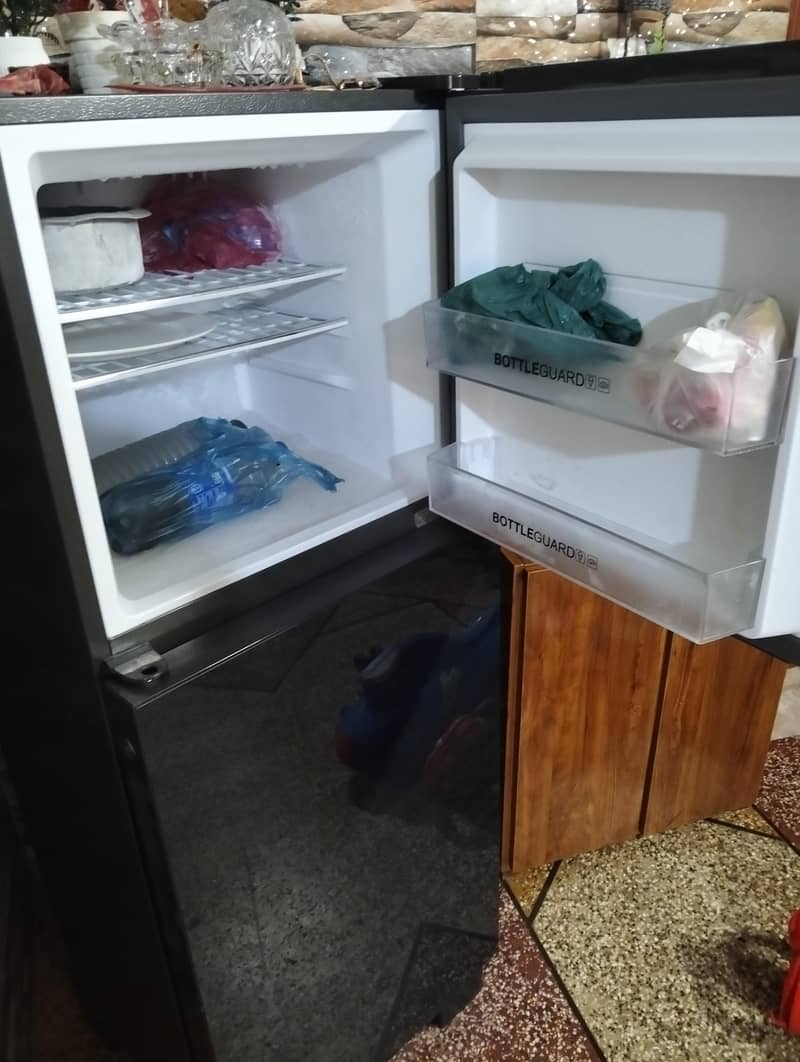 Haier Fridge E Star 4