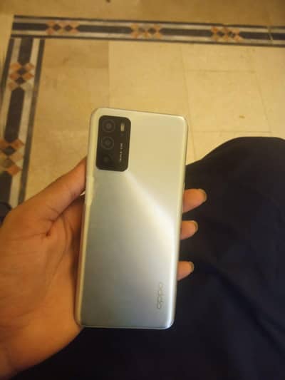 OPPO A16