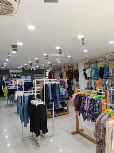 Sale Executive Female only