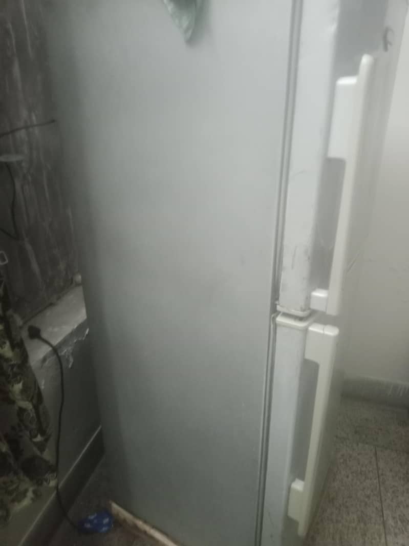 refrigerator 2