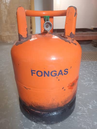 USED SALENDER 5. KG