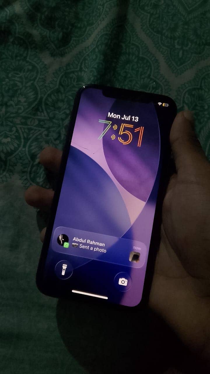 Apple iPhone 11 Pro 1