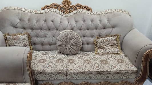 Luxury 8 Seater Jumbo Size Crown Sofa Set – Premium Wooden Design
