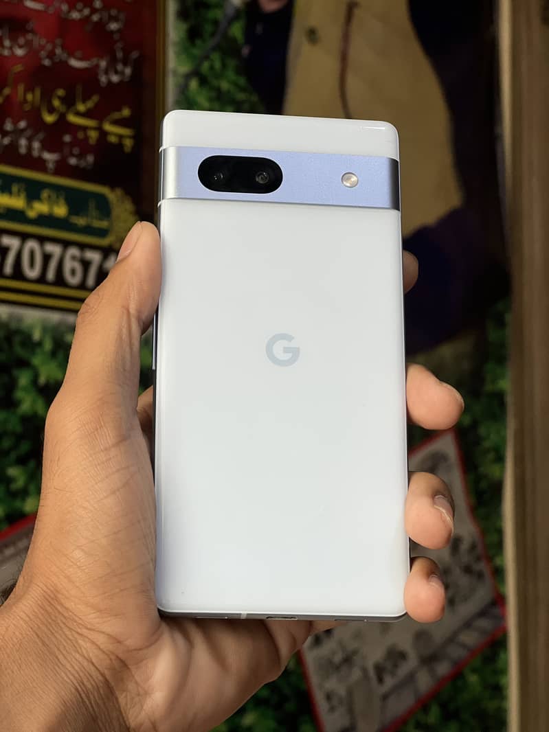 Google Pixel 7a 1