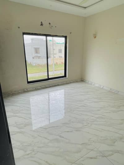 5 Marla Full House For Rent in Dha Rahbar f block Lahore