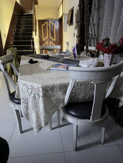 Dinning table and chairs
