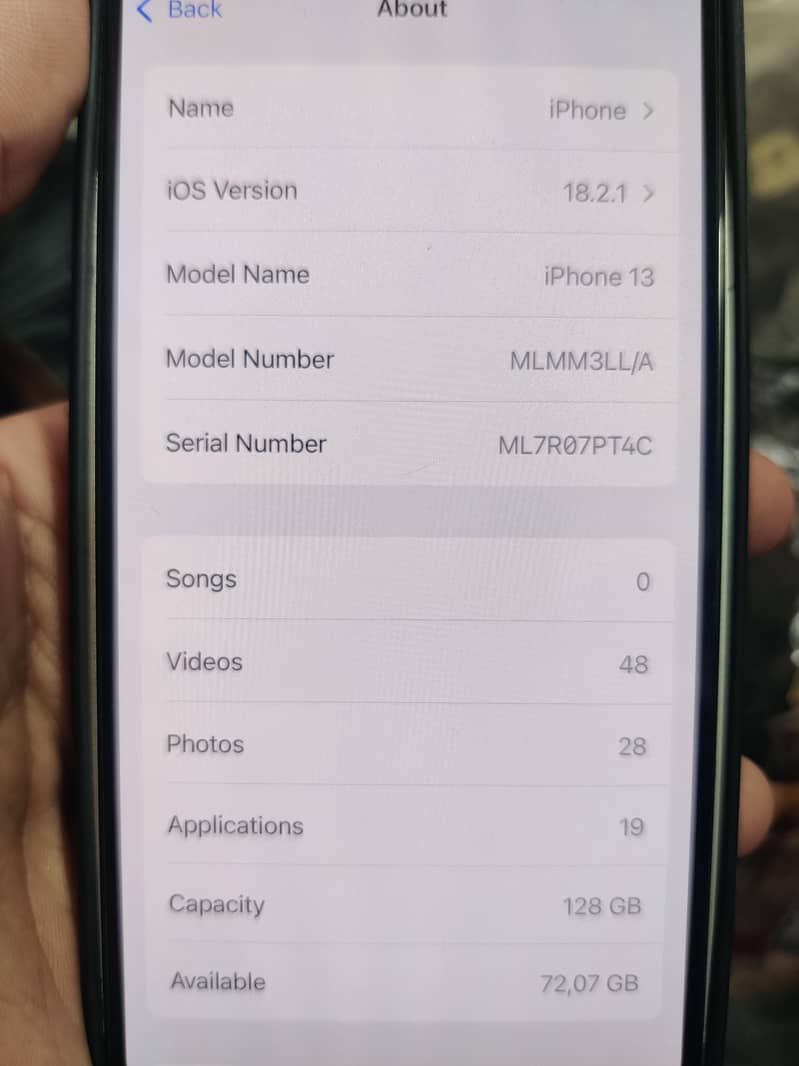 Apple iPhone 13 4