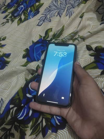 iphone 11 urgent sale and exchange with good android phone