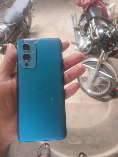 OnePlus 9 12/256 GB