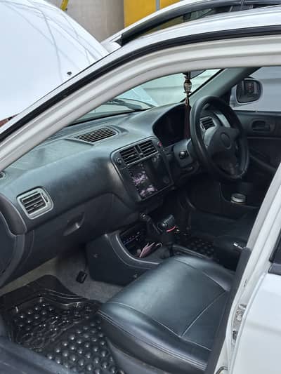 Honda Civic Oriel 2000