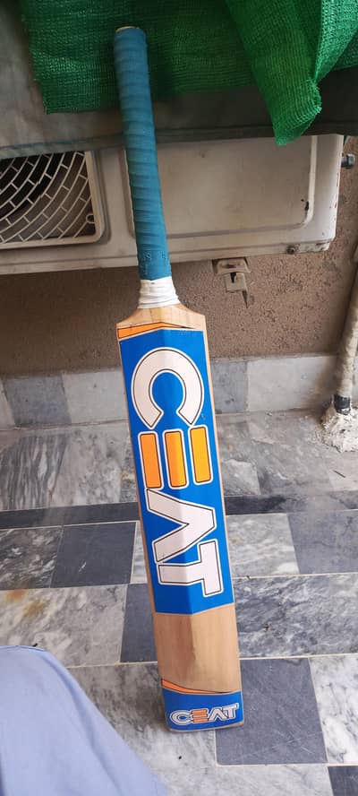 CEAT hard boll bat