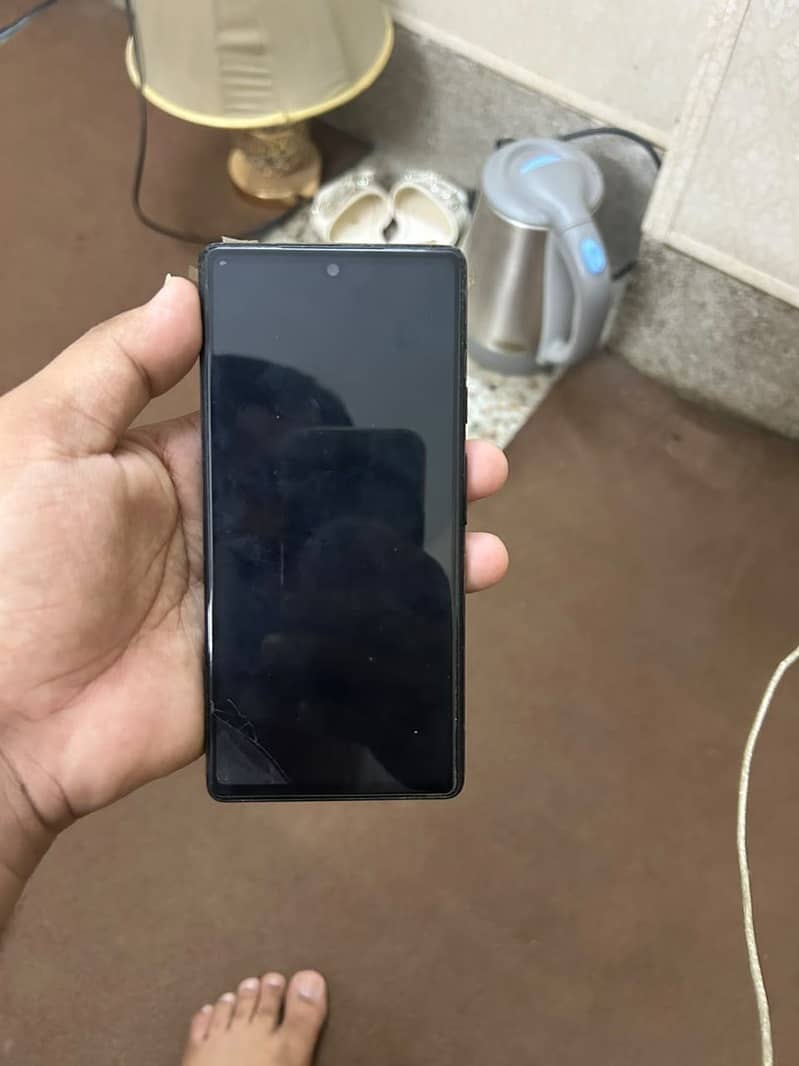 Google Pixel 6a 1