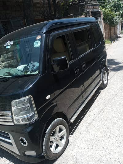 Nissan Clipper 2013