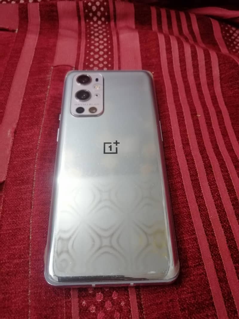 One Plus 9 Pro 0