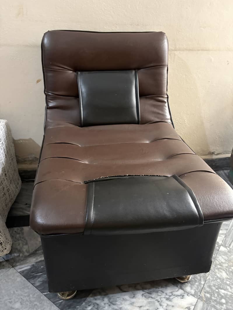 2 sofa chairs 1