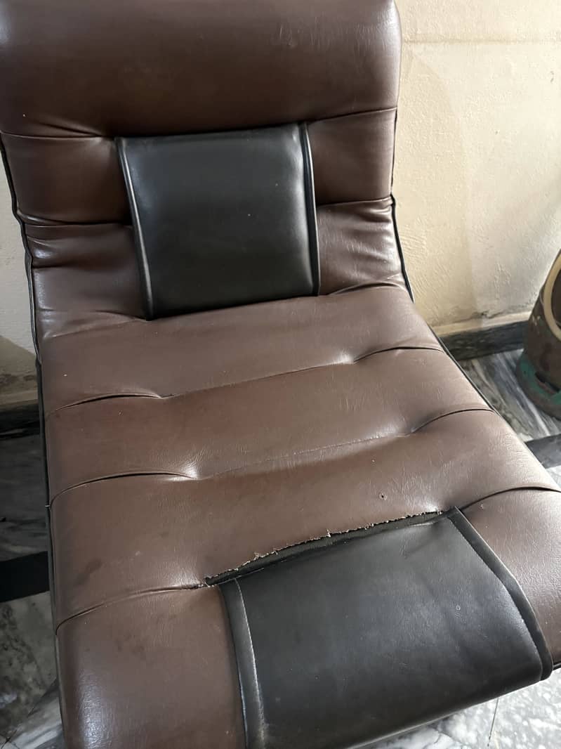 2 sofa chairs 2
