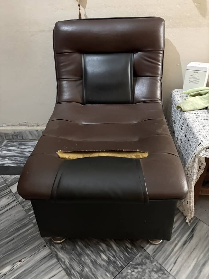 2 sofa chairs 3
