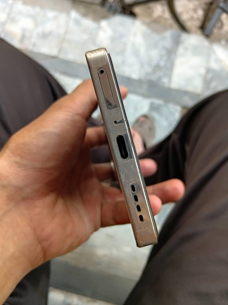 Infinix Note 40 0