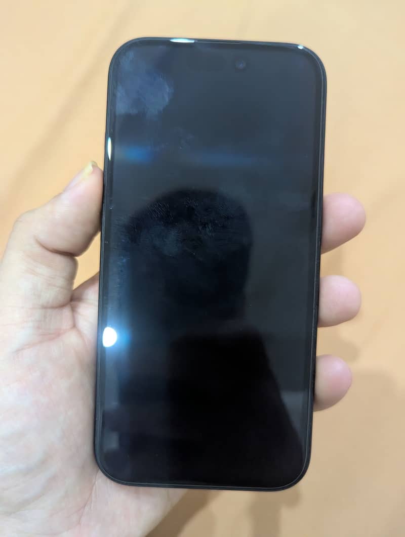 iPhone 16 1