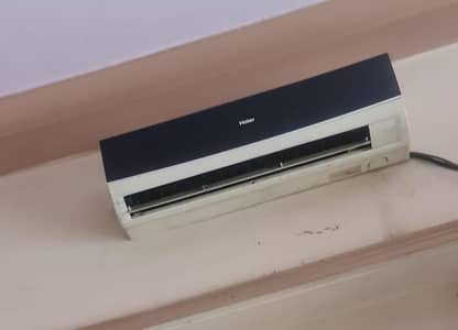 Haier Well maintained non inverter AC full chilled