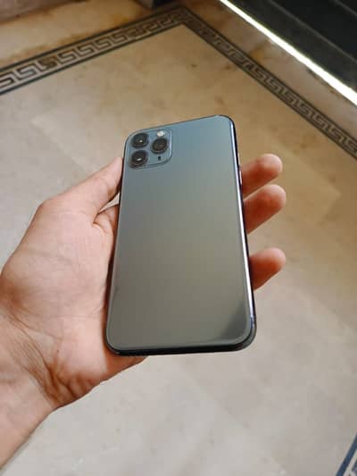 Apple iPhone 11 Pro exchange possible good phone WhatsApp 03444259415