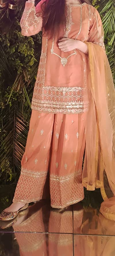 Naqshi 3 piece stitched dress