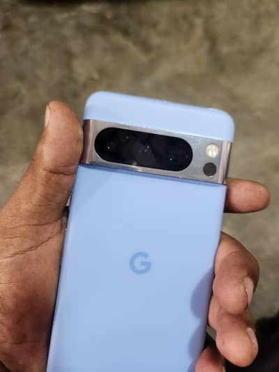Google Pixel 8 Pro