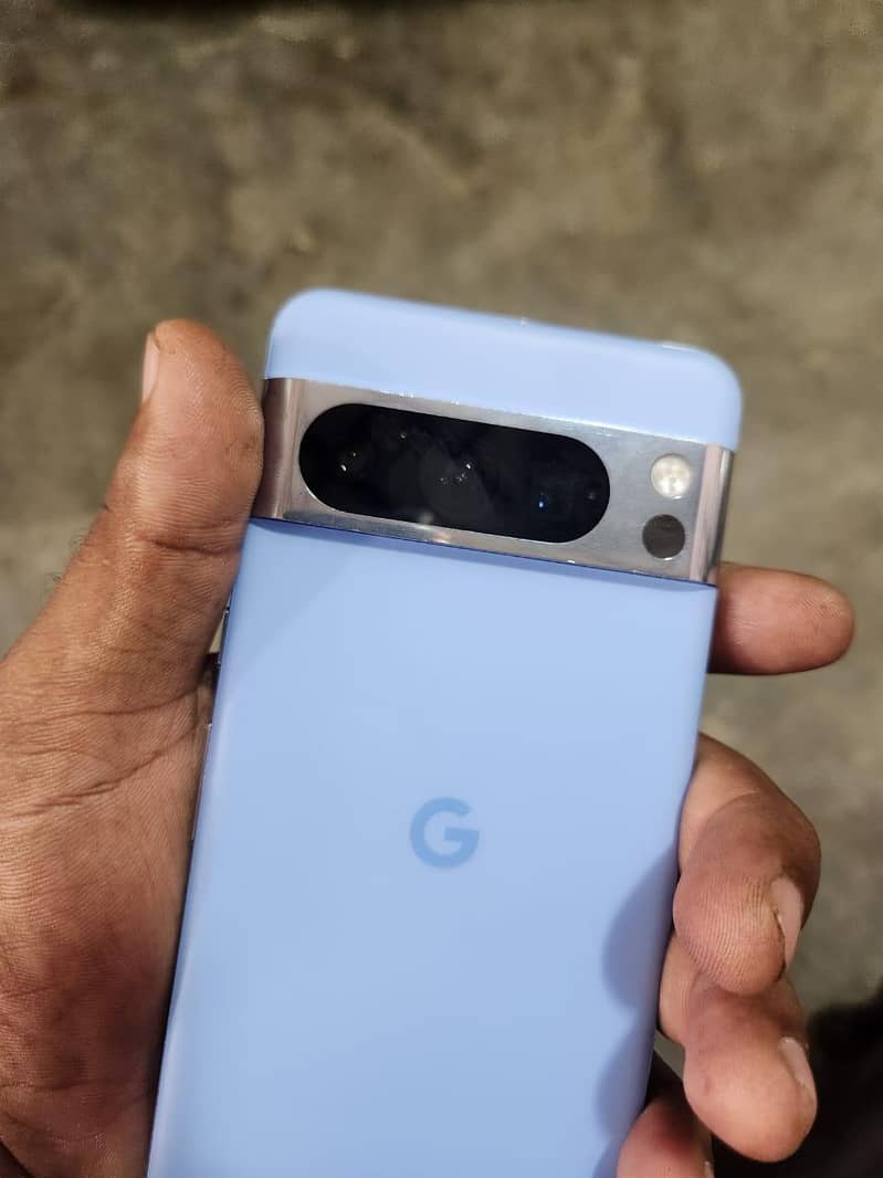 Google Pixel 8 Pro 0