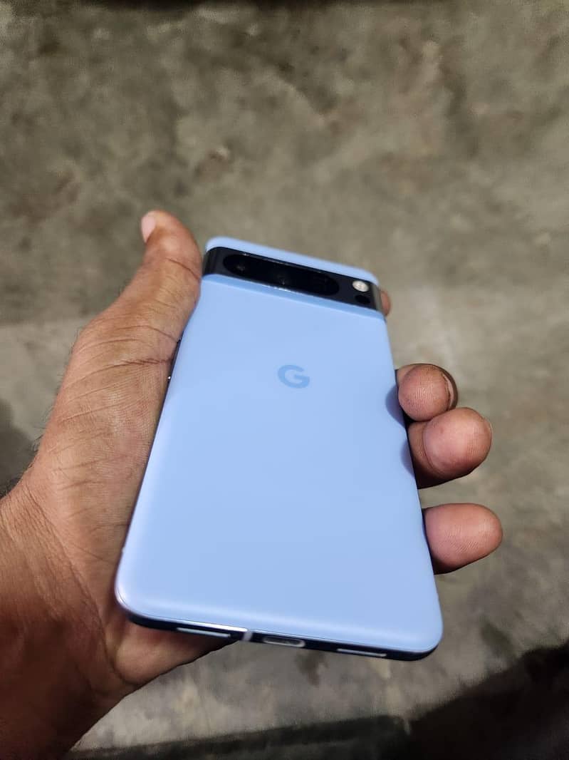 Google Pixel 8 Pro 6