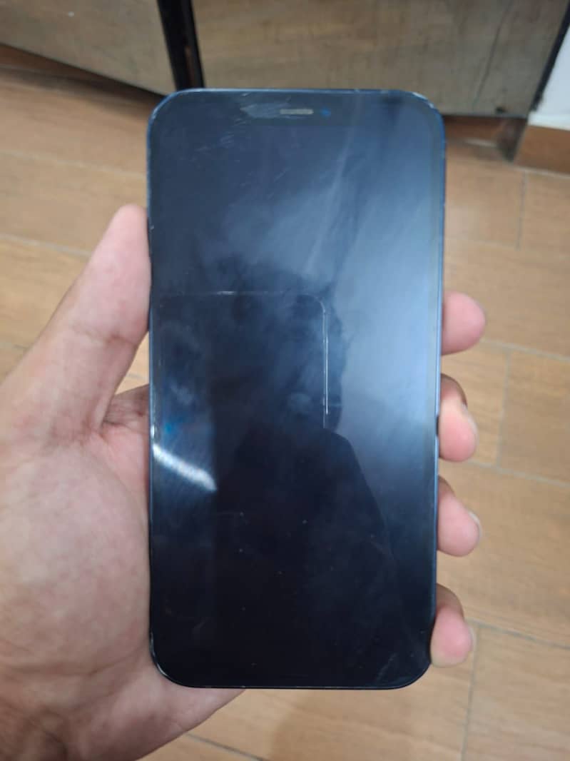 Apple iPhone 12 2