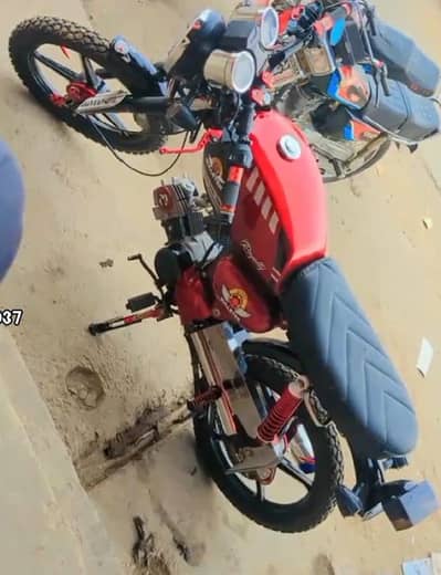 Fully Modified CD 70 (Cafe Racer / Sporty Look) - For Sale!