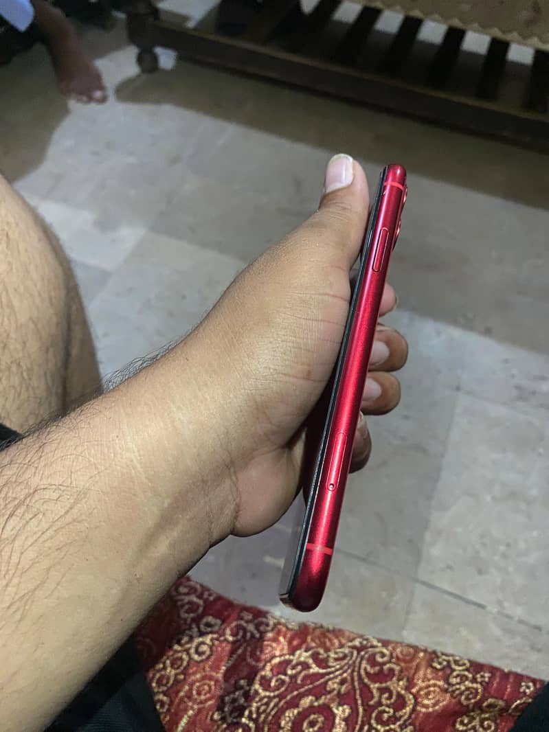 Apple iPhone 11 2
