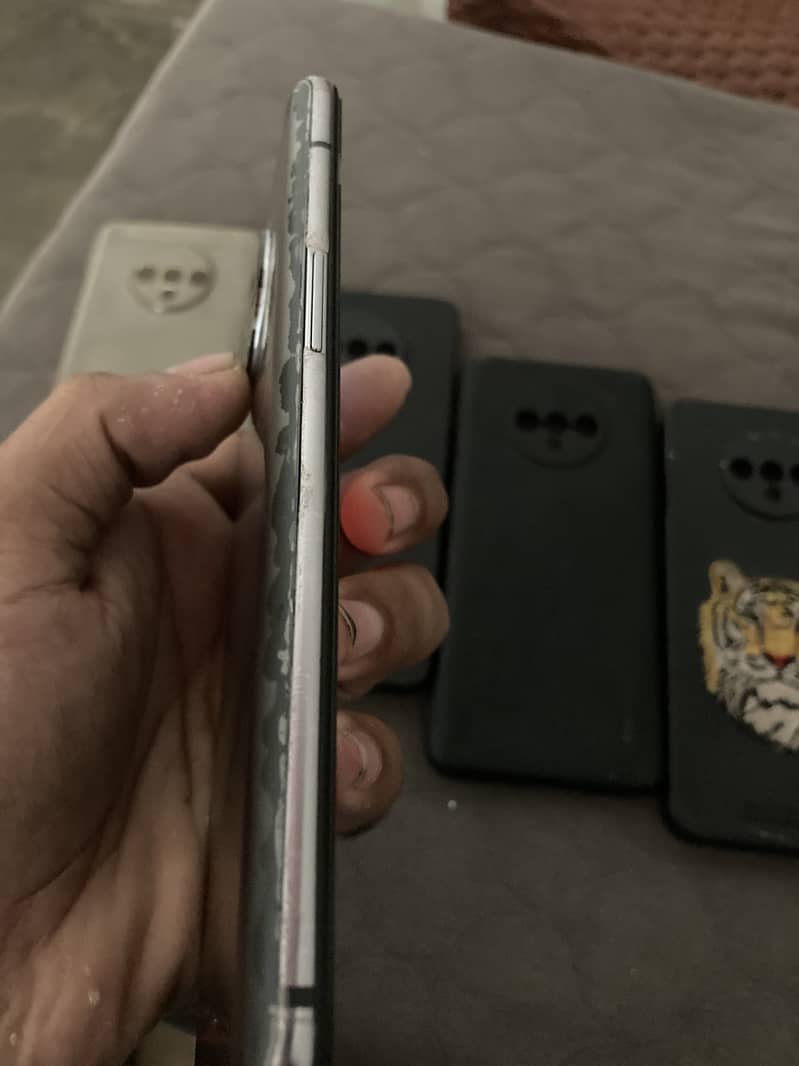 One Plus 7T 3