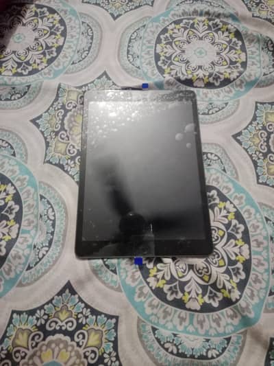 ipad 9th generati condition 10by10 battery  64gb